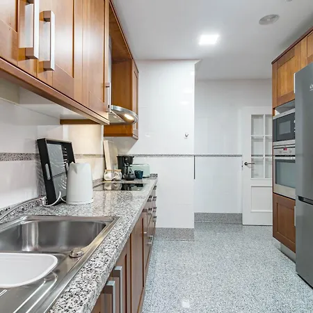 아파트 Luxury 3 Bed Duplex Penthouse, 3 Mins Walk To The *